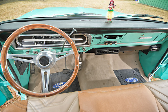 1967-Ford-F100-012
