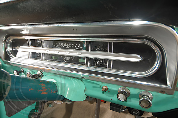 1967-Ford-F100-024