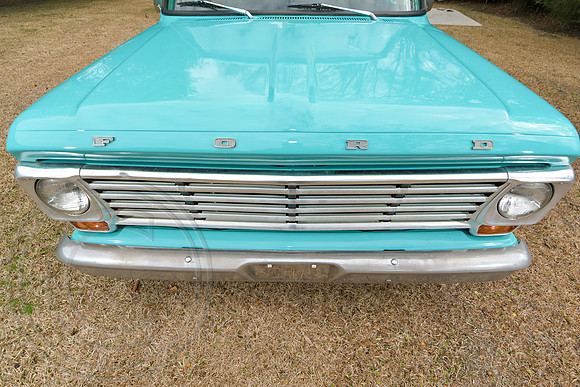 1967-Ford-F100-086