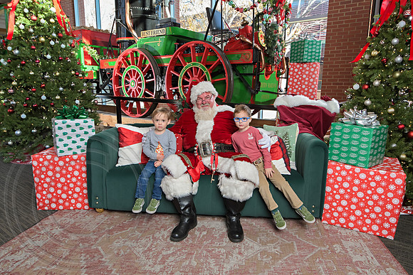 The Charleston Santa 2024-Dec14-2419