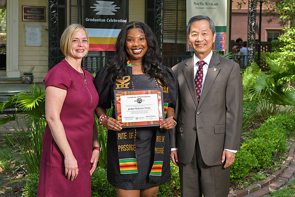 RKPhoto-2024-CofCSpringGraduation-090