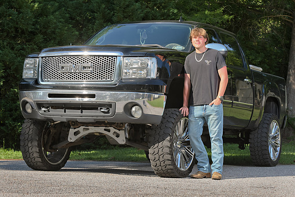 RKPhoto-2026-Braden-SeniorPics-01