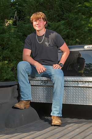 RKPhoto-2026-Braden-SeniorPics-09