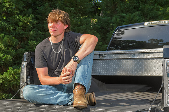 RKPhoto-2026-Braden-SeniorPics-08