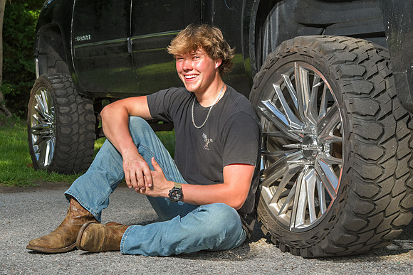 RKPhoto-2026-Braden-SeniorPics-17