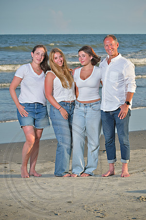 RKPhoto-2026-ShumanFamily-049