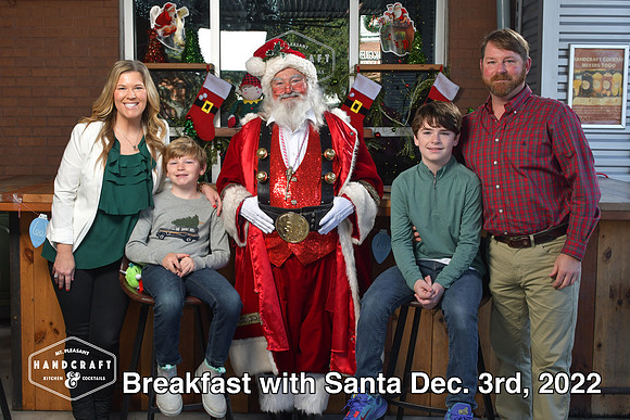 RKPhoto-BreakfastWithSanta2022-021