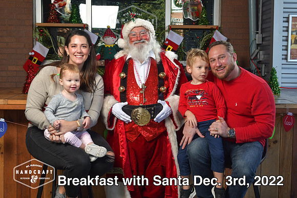 RKPhoto-BreakfastWithSanta2022-007