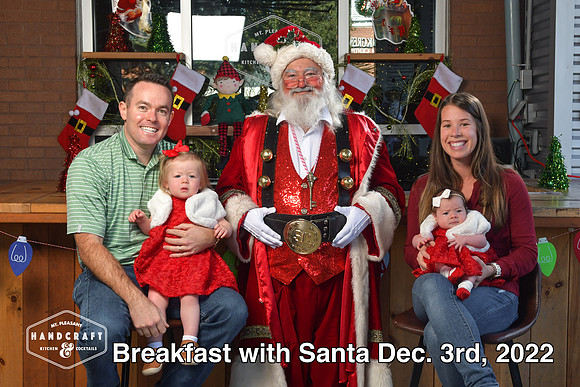 RKPhoto-BreakfastWithSanta2022-014