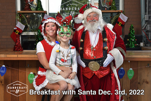 RKPhoto-BreakfastWithSanta2022-046