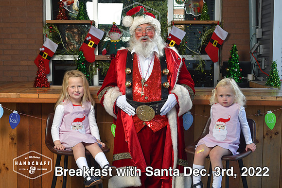 RKPhoto-BreakfastWithSanta2022-031