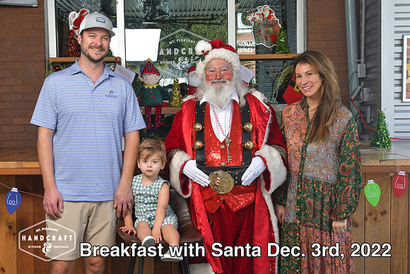 RKPhoto-BreakfastWithSanta2022-078