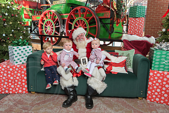 The Charleston Santa 2024-Dec15-2852
