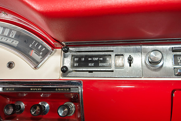 RKPhoto-1957FordFairlane-065