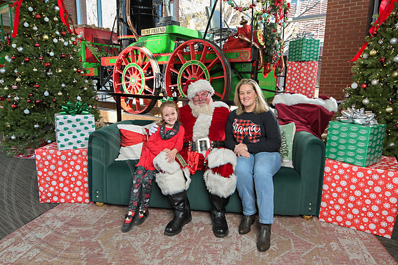 The Charleston Santa 2024-Dec14-2505