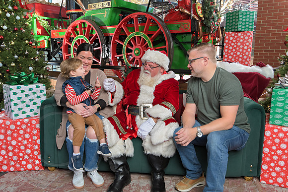 The Charleston Santa 2024-Dec15-2819