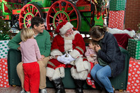 The Charleston Santa 2024-Dec21-3195