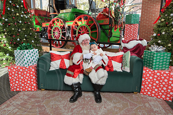 The Charleston Santa 2024-Dec7-1595
