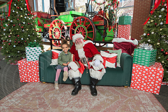 The Charleston Santa 2024-Dec14-2479