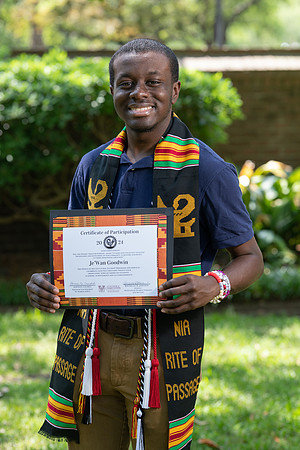 RKPhoto-2024-CofCSpringGraduation-148