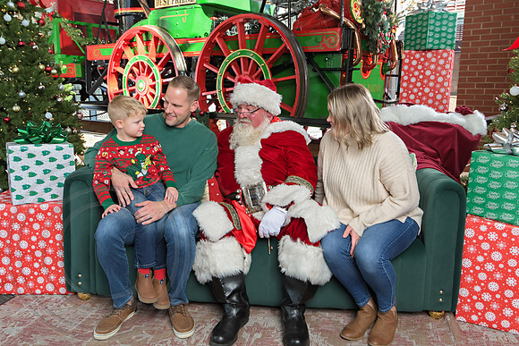 The Charleston Santa 2024-Dec14-2485