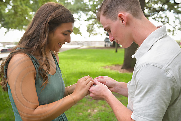RKPhoto-BrysonSurpriseProposal-061