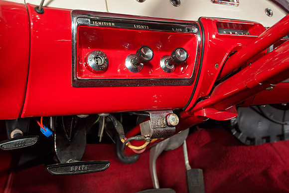 RKPhoto-1957FordFairlane-075