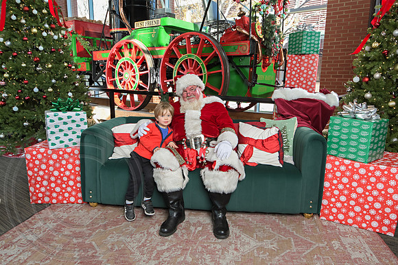 The Charleston Santa 2024-Dec14-2493