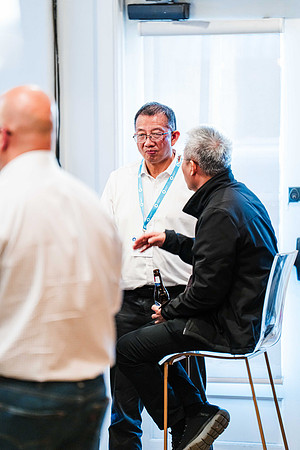 RKPhoto-2025-ScientificUpdateEvent-733