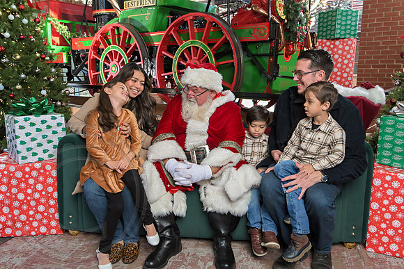 The Charleston Santa 2024-Dec15-2826
