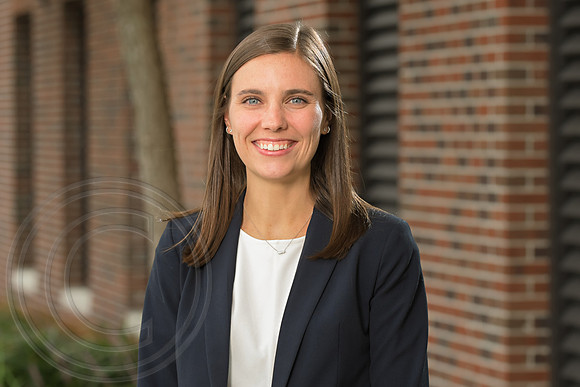 RKPhoto-HBSLaw-CarolineHeadshots-06