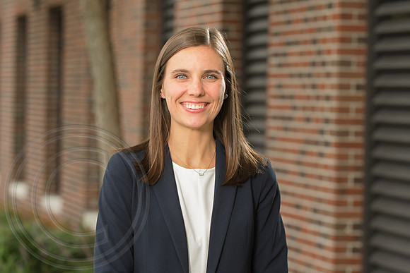 RKPhoto-HBSLaw-CarolineHeadshots-10
