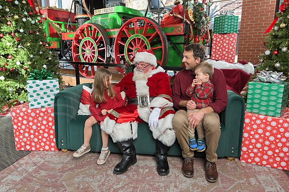 The Charleston Santa 2024-Dec15-3029