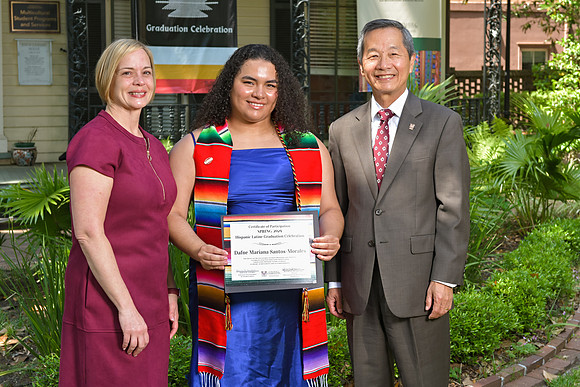 RKPhoto-2024-CofCSpringGraduation-096