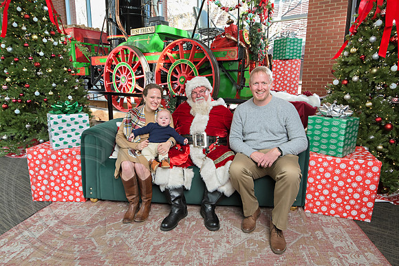 The Charleston Santa 2024-Dec15-2940