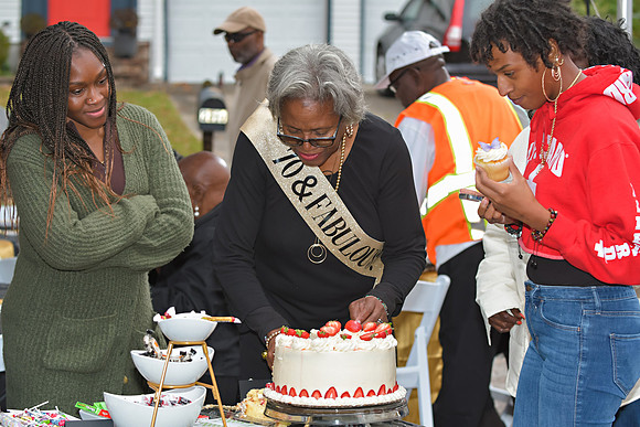 RKPhoto-70thBirthdayParty-148