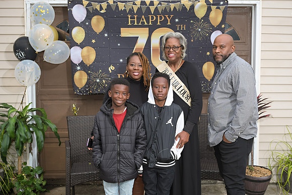 RKPhoto-70thBirthdayParty-159