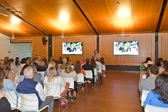 RKPhoto-2025-CVB-TCMeeting-FoundersHall-027