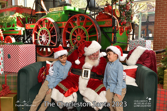 TheCharlestonSanta-11-25-23-337