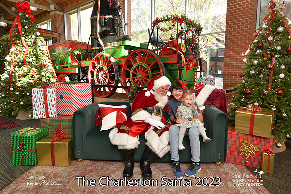 TheCharlestonSanta-11-25-23-351