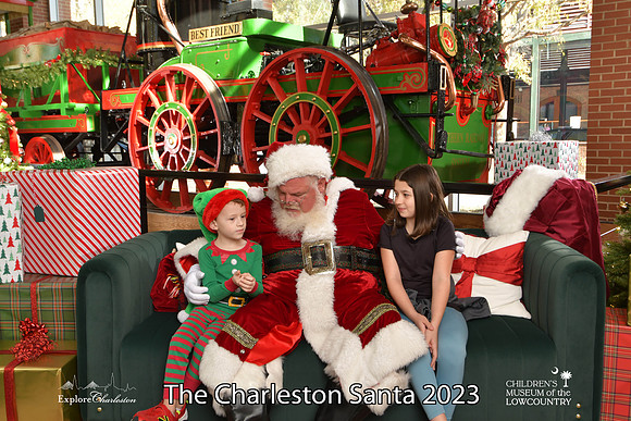 TheCharlestonSanta-11-25-23-365
