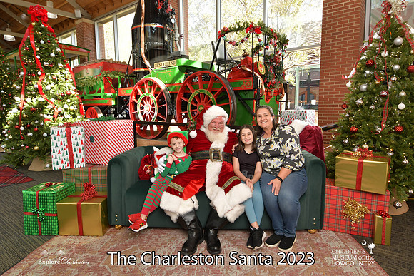 TheCharlestonSanta-11-25-23-366