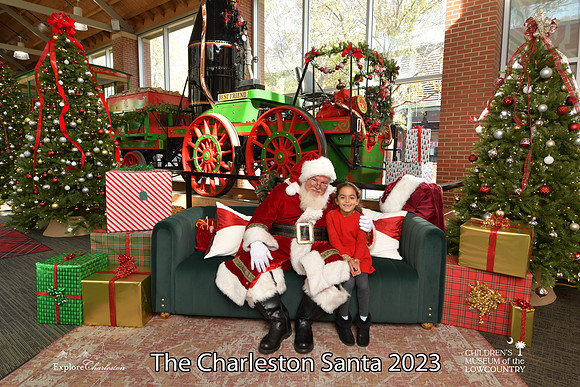 TheCharlestonSanta-11-25-23-382