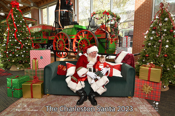 TheCharlestonSanta-11-25-23-404
