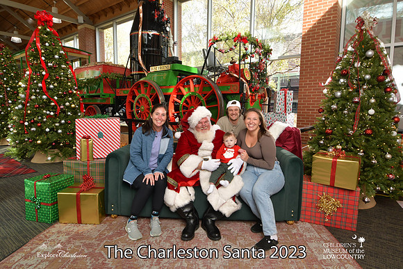 TheCharlestonSanta-11-25-23-406