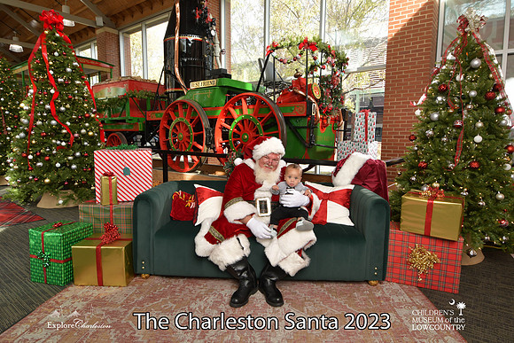 TheCharlestonSanta-11-25-23-407