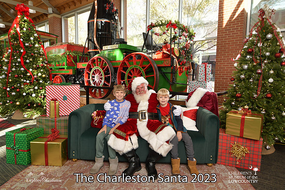 TheCharlestonSanta-11-25-23-435