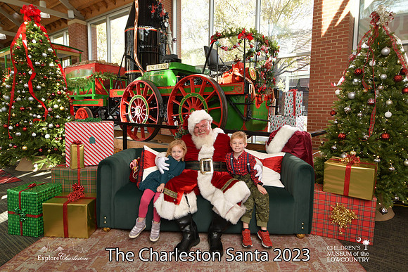 TheCharlestonSanta-11-25-23-438