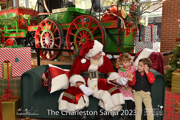 TheCharlestonSanta-11-25-23-458