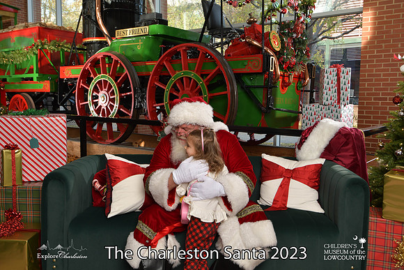 TheCharlestonSanta-11-25-23-469
